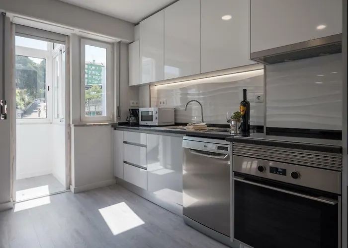 Rent4rest Sao Bento Charming Apartamento